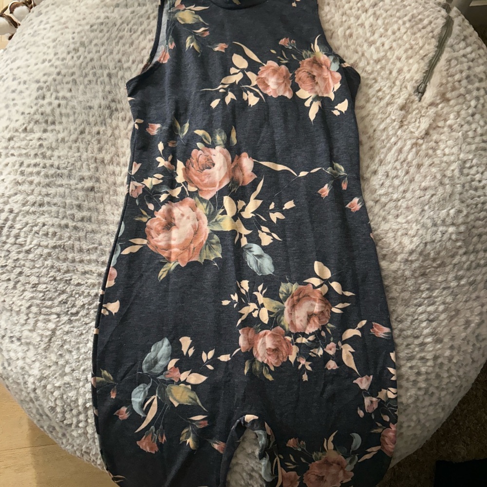 Fashion Nova Floral Sleeveless Romper - Dark Gray and Pink